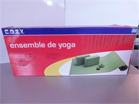 Ensemble yoga C.O.Z.Y. NEUF; tapis et blocs