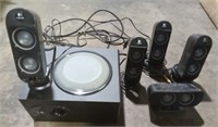 (JK) Logitech Amplifier Computer  With Speakers