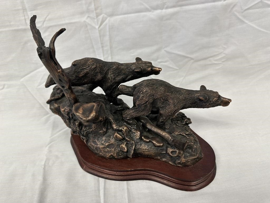 D.D Edwards "Last Glance" Legends Bronze Sculpture