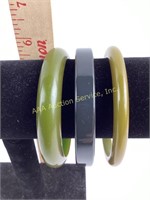 (3) Bakelite bangle bracelets 50 grams