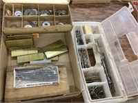 Washers, staples and box with bit heads
