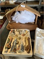 Wood Stable and Nativity Scene Figurines
