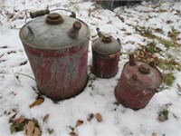 3 metal gas cans
