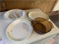 Miscellaneous plates/bowls