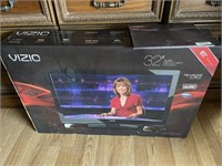 Vizio 32 Inch TV in Box