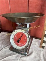 Taylor kitchen scale with vintage tin tray