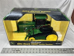 Ertl John Deere 9400T toy tractor