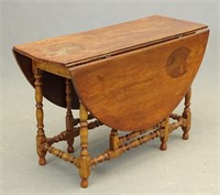 18th c. Gateleg Table