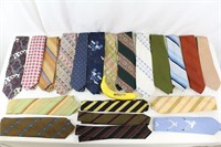 20 Delightful 1970s Colorful Men's Ties