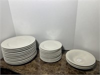 TOTTALY TODAY PLATES & BOWLS 26PC 10",7 1/2",7 3/4