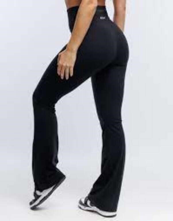 Black Flair Leggings. Size: Large