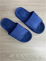 House Slipper For Man And Women 8/9 size