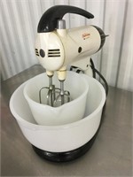 Sunbeam hand mixer