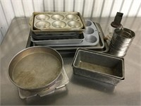 Miscellaneous baking pans