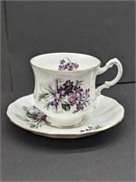 Paragon Fine Bond China Floral Tea Cup