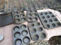 Lot of Bread Brownie Muffin Tins