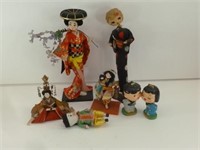 5 Japanese Dolls & 2 Bobble Heads "Kiss Me"