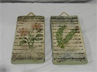 2 Pc Wall Hanging 8 1/4" x 4"