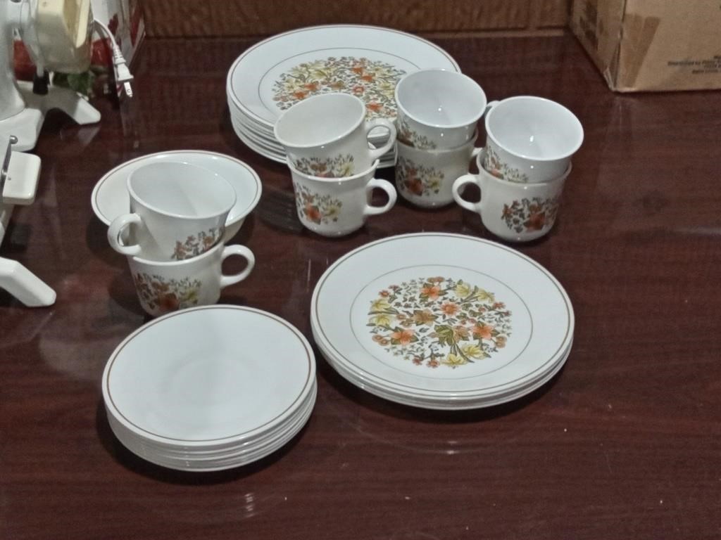 group of vtg Corelle Indian Summer dishes