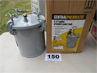 2-1/2 GALLON PRESSURE PAINT TANK