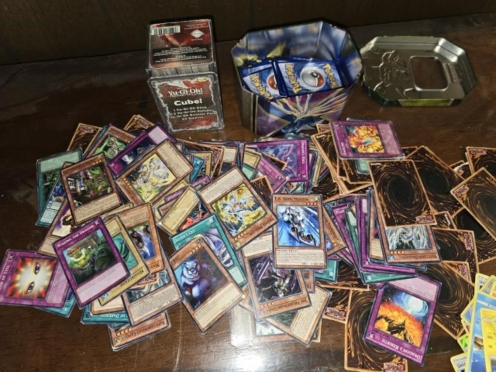 Collection of Yugioh & Pokémon Cards