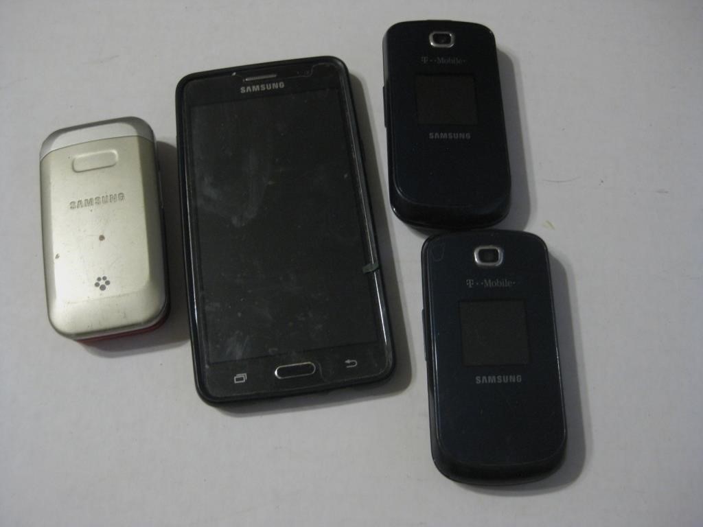 Four Assorted Cell Phones Untested 3 Are Flip