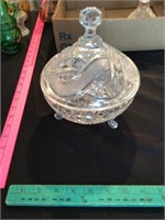 Lead crystal 3 toed candy dish