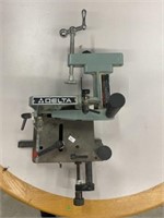 Delta Clamping Vise