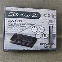 Studio Z GW-901 Wireless Microphone System NIB