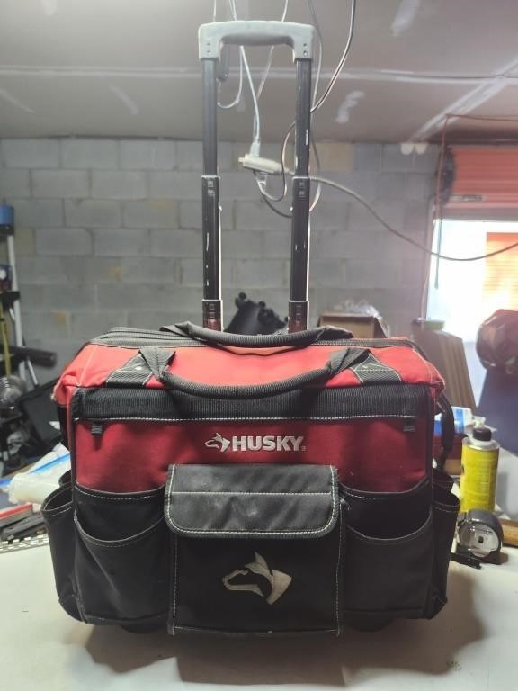 Husky rolling tool bag