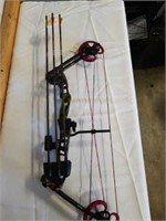 Barnet Vortex Hunter Compound bow with 3 arrows