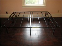 2 Pc Metal Full Size Bed Frame