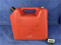 Plastic 5 Gallon Gas Can