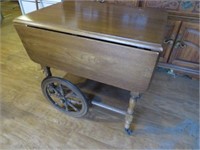 Serving cart on wheels, drop leaf