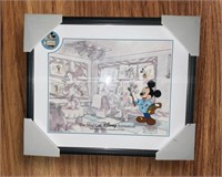 Disney Art Mickey Mouse W/Pin