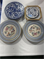 12 ASSORTED CERAMIC PLATES