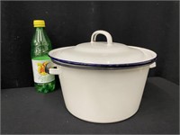 Vintage Enamelware Kitchen Pot