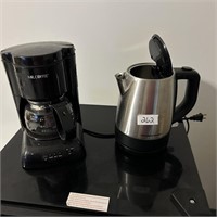 COFFEE MAKER AND WARMER