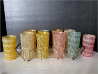 Vintage spaghetti string glass tumblers & carrier
