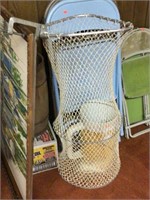 Clamp-on fishing basket