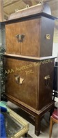 Henredon Chinese style wood cabinet, 86in tall,