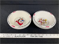 2 sets of Kellogg bowls
