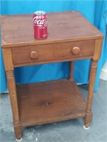Country Sheraton open side table / washstand