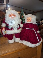 Mr. & Mrs. Claus Figures