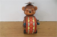 Vintage 6"H Wind Up Monkey Drummer,Plastic, works