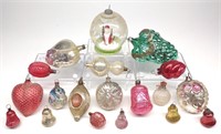 (19) Vintage Figural Glass Christmas Ornaments