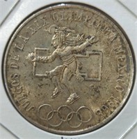 Silver 1968 Mexico 25 pesos Dollar size Olympic