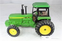 John Deere 4955 Tractor