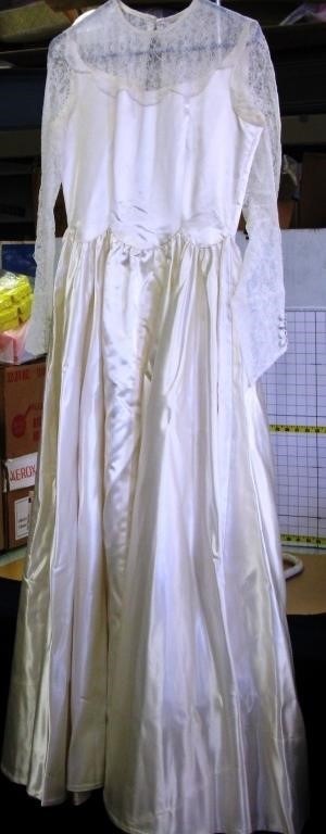 Vintage Wedding Dress from 1955, Size Medium