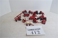 1/64 IH Tractors & Equipment